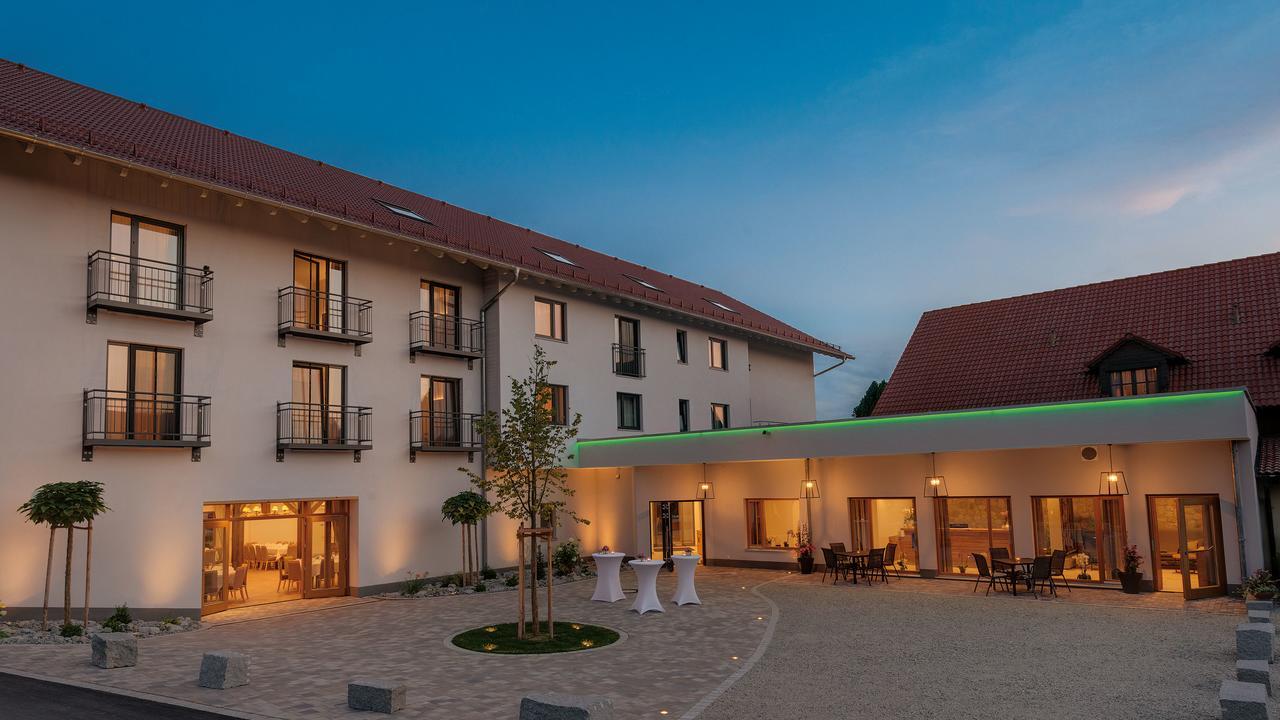 Gasthaus Forster Am See - Eching Bei Landshut 외부 사진
